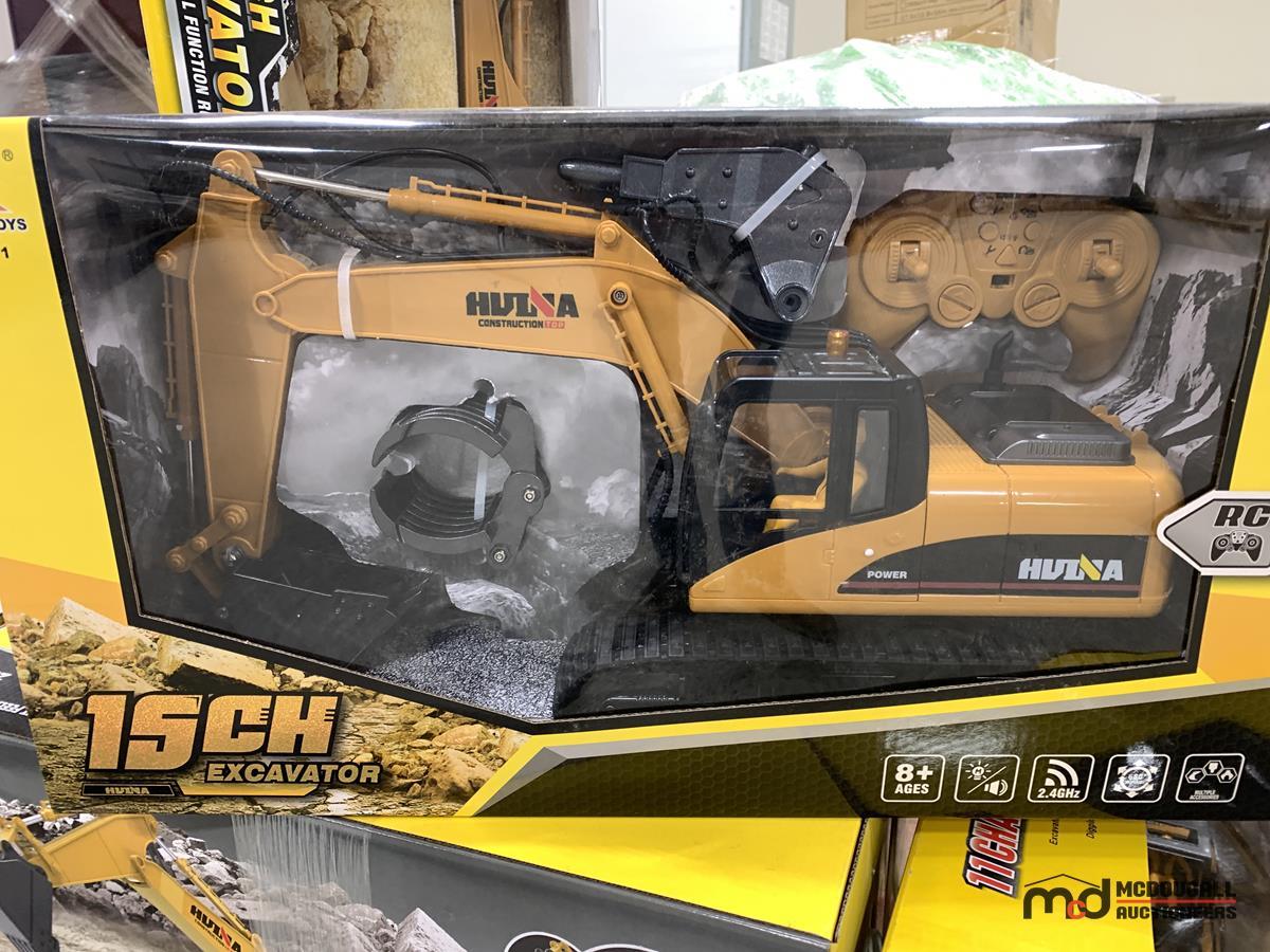 Hulna 11-CH and 15-CH Excavator Full Function RCs