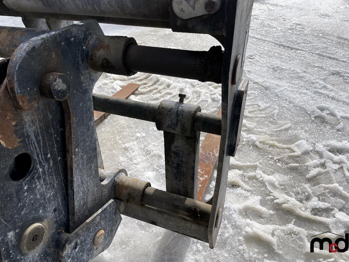 2012 Caterpillar TH406 Telehandler