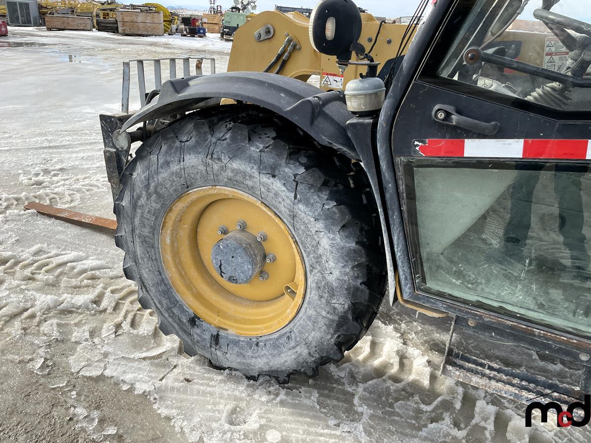 2012 Caterpillar TH406 Telehandler
