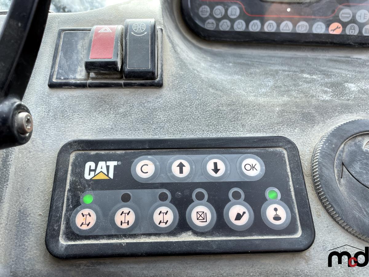 2012 Caterpillar TH406 Telehandler