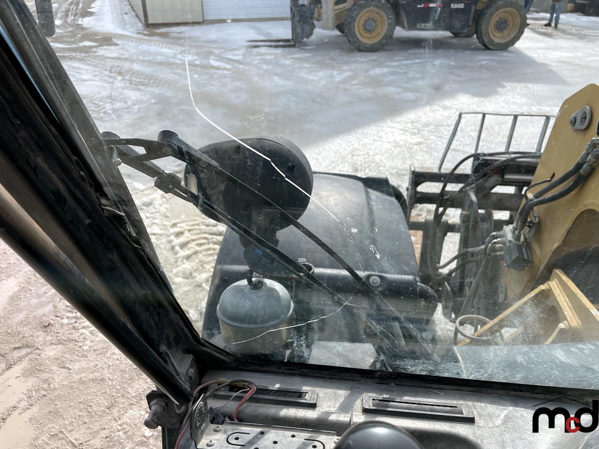 2012 Caterpillar TH406 Telehandler