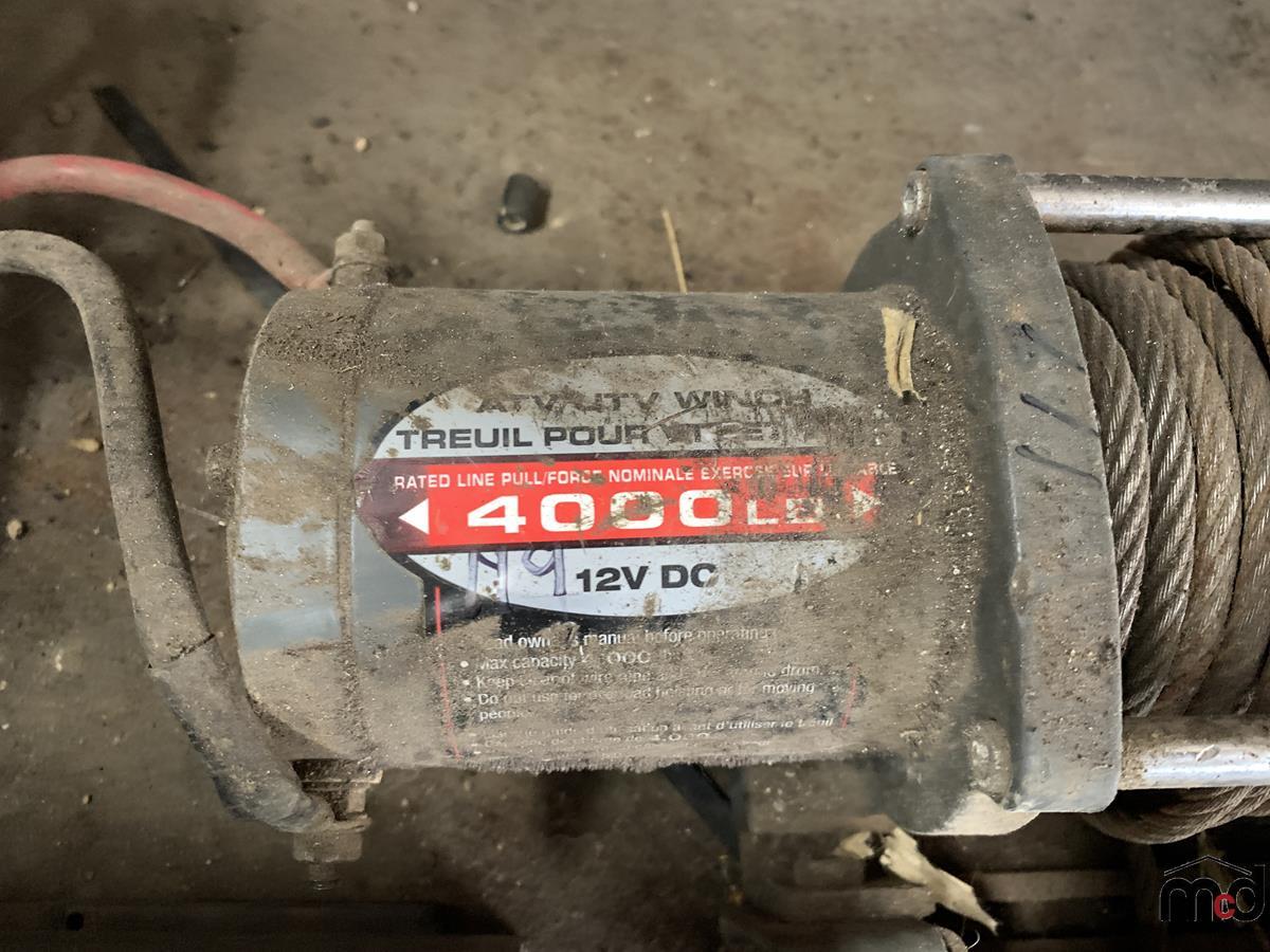 4,000 lb Winch With Battery