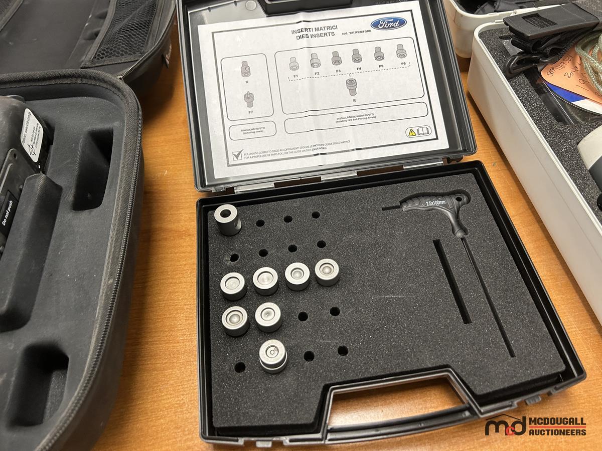 2) Paint Tools in Case and Ford Rivet Tool