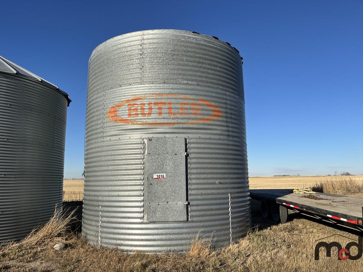 Butler 2000 B/U Grain Bin (Roof Damaged)