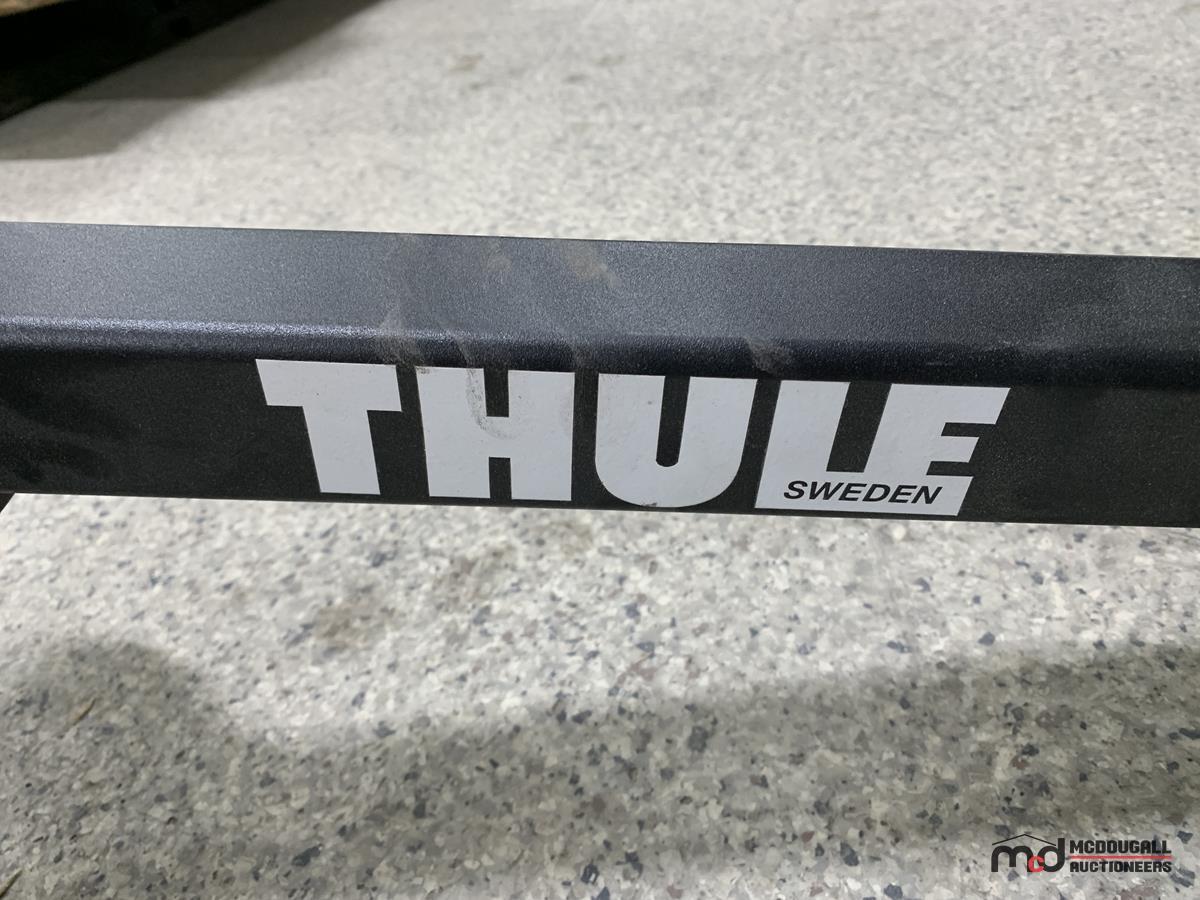 Jet Black 23 Indoor Bicycle Trainer & Thule Bicycle Bumper Rack