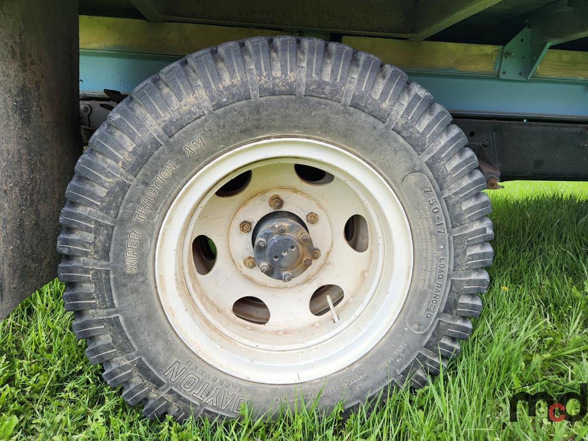 1967 Fargo 300 Grain Truck