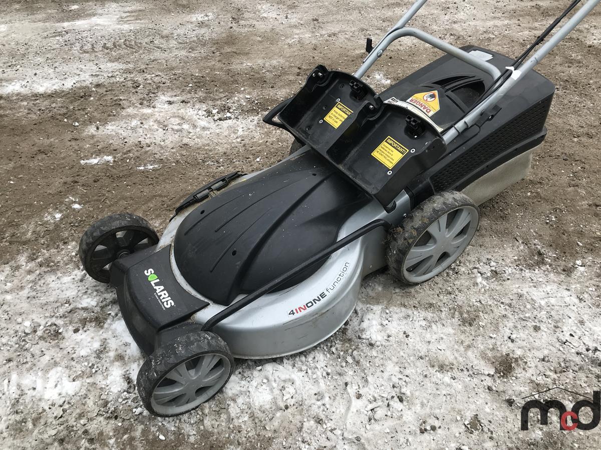 Solaris Lawn Mower