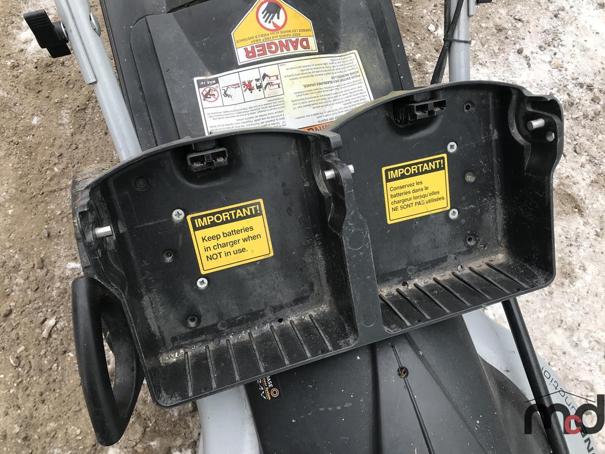 Solaris Lawn Mower