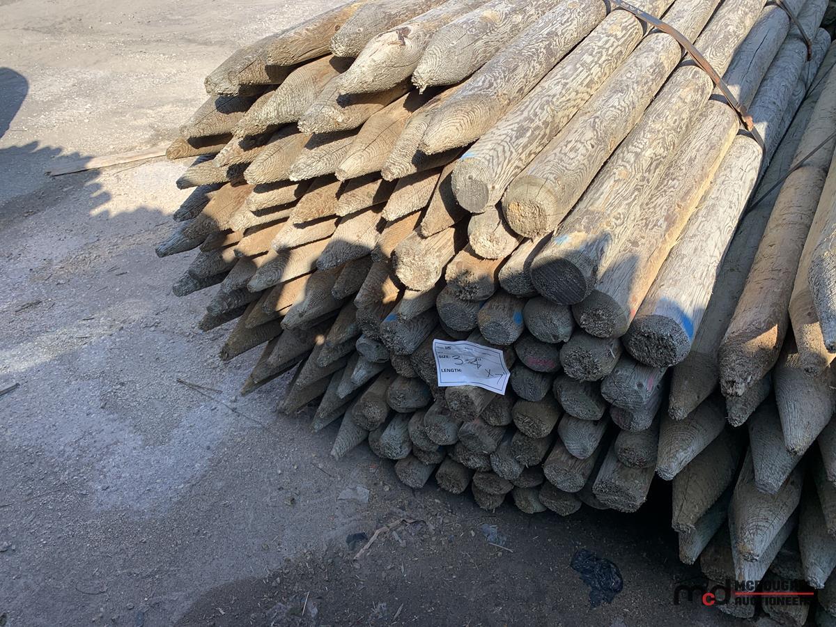 Lift of 4 x 7' Pressure Treated Posts