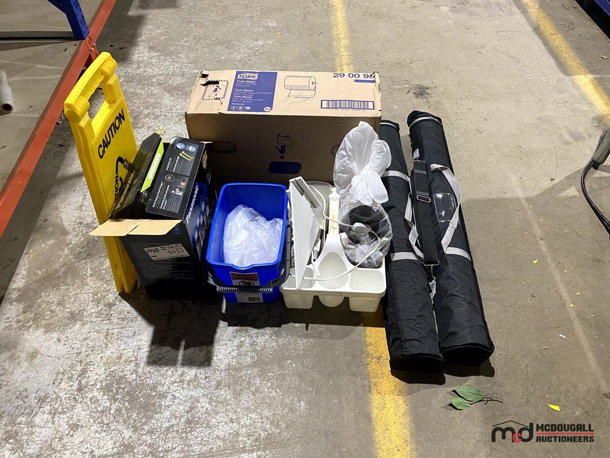 Various Boxed & Unboxed Items