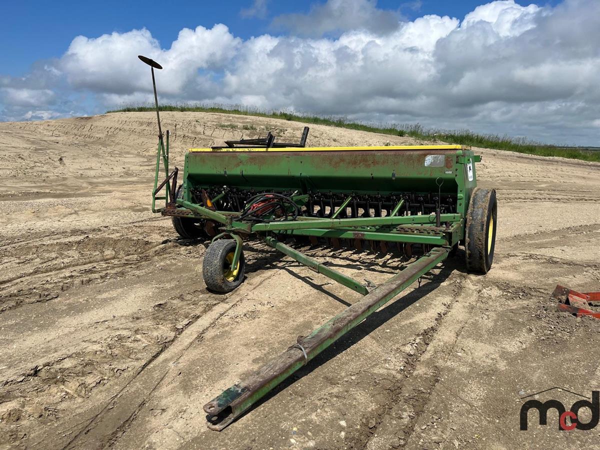 John Deere 8350 Grain Drill