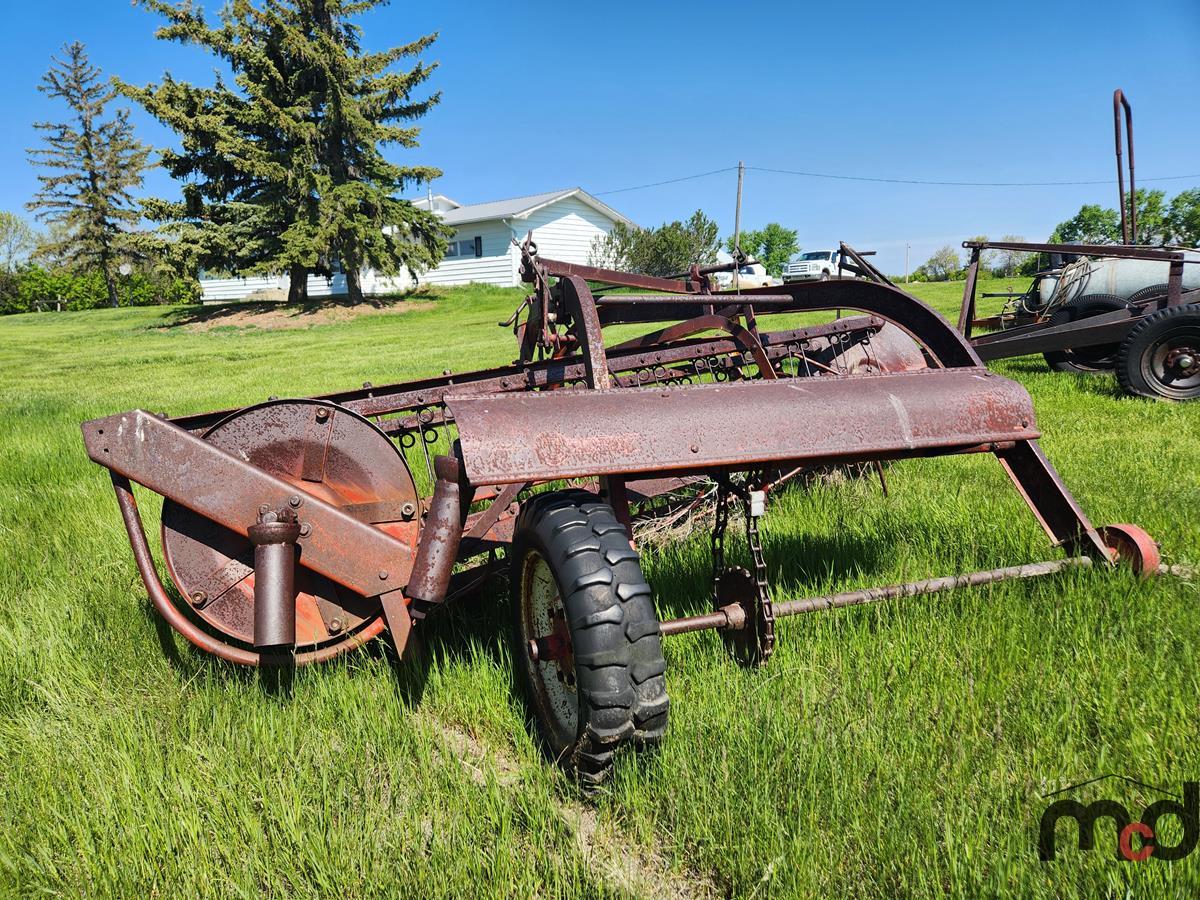 Cockshutt 311 Rake