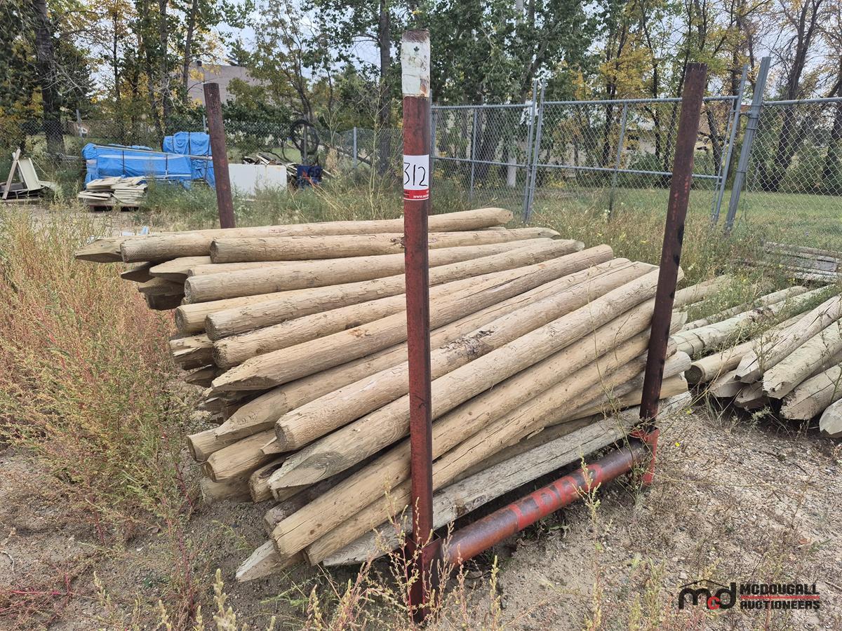 (6'-7') Fence Posts & Rack