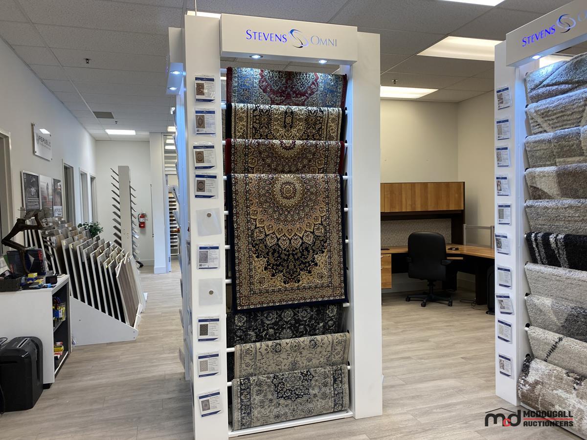 Rug Display Stand w/ Rugs