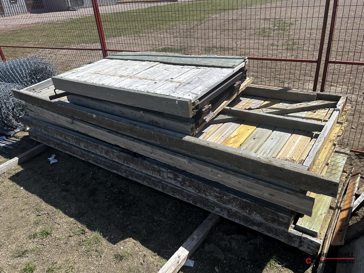 Outdoor Rink Boards & Chain Link Fence at Ruth Buck (Disassembled)