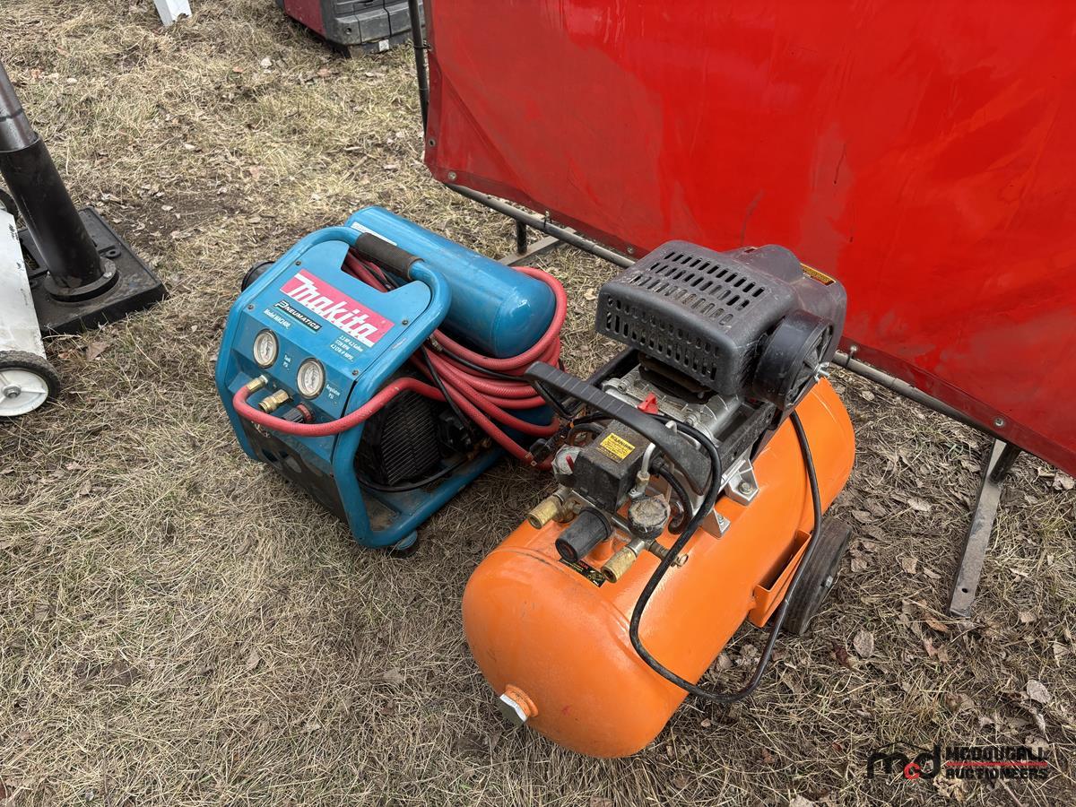 (1) Makita 4.2-Gallon Air Compressor and (1) Procore 13.2-Gallon Air ...