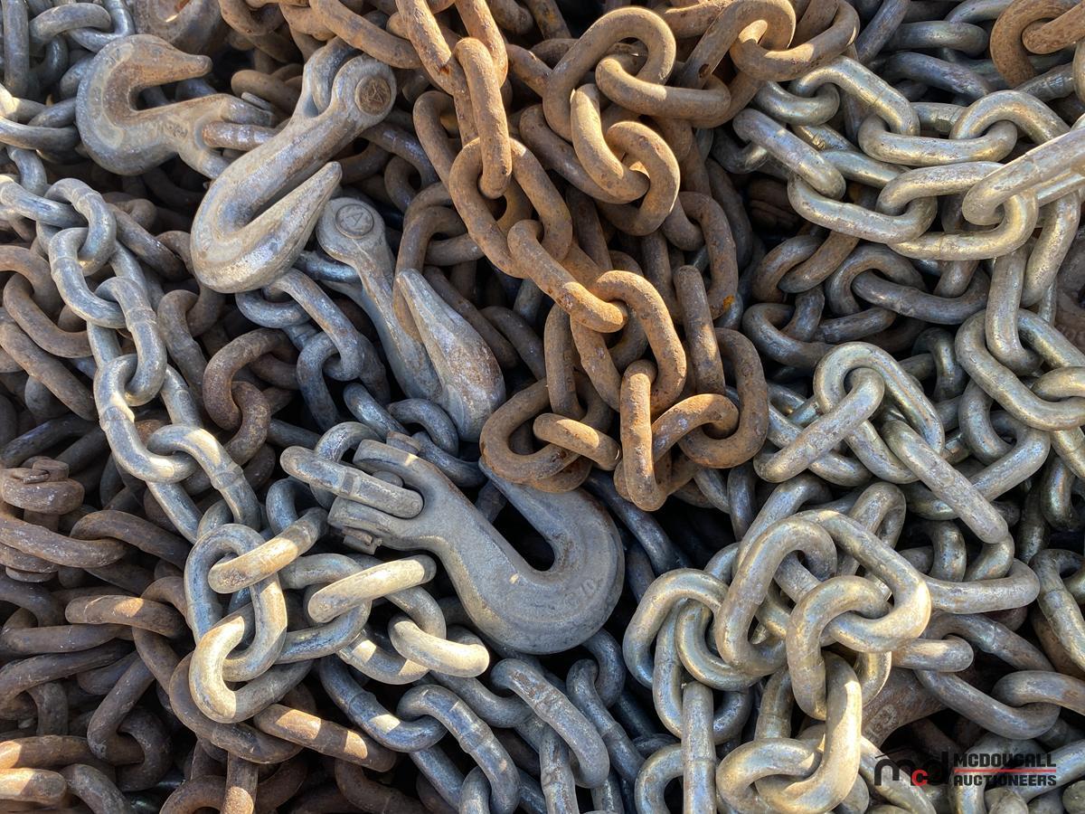 Various Sizes of Chains