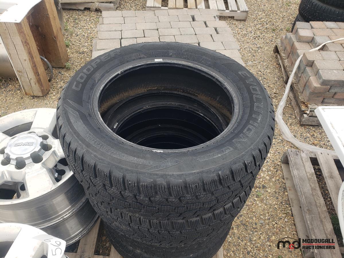 Pallet w/ (4) 225/60R17 Tires & GMC Rims