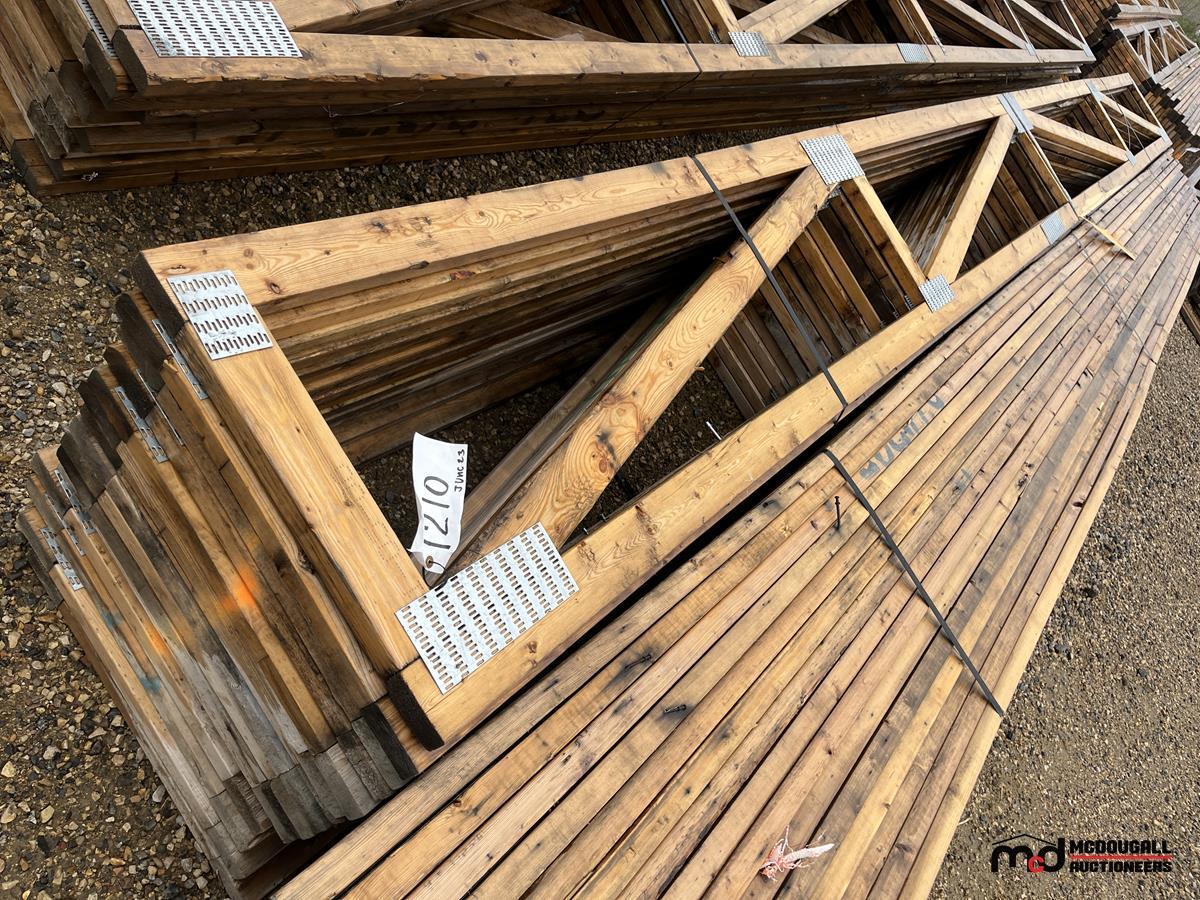 (25' x 2' x 1 1/2'') Bundle of Wood Trusses