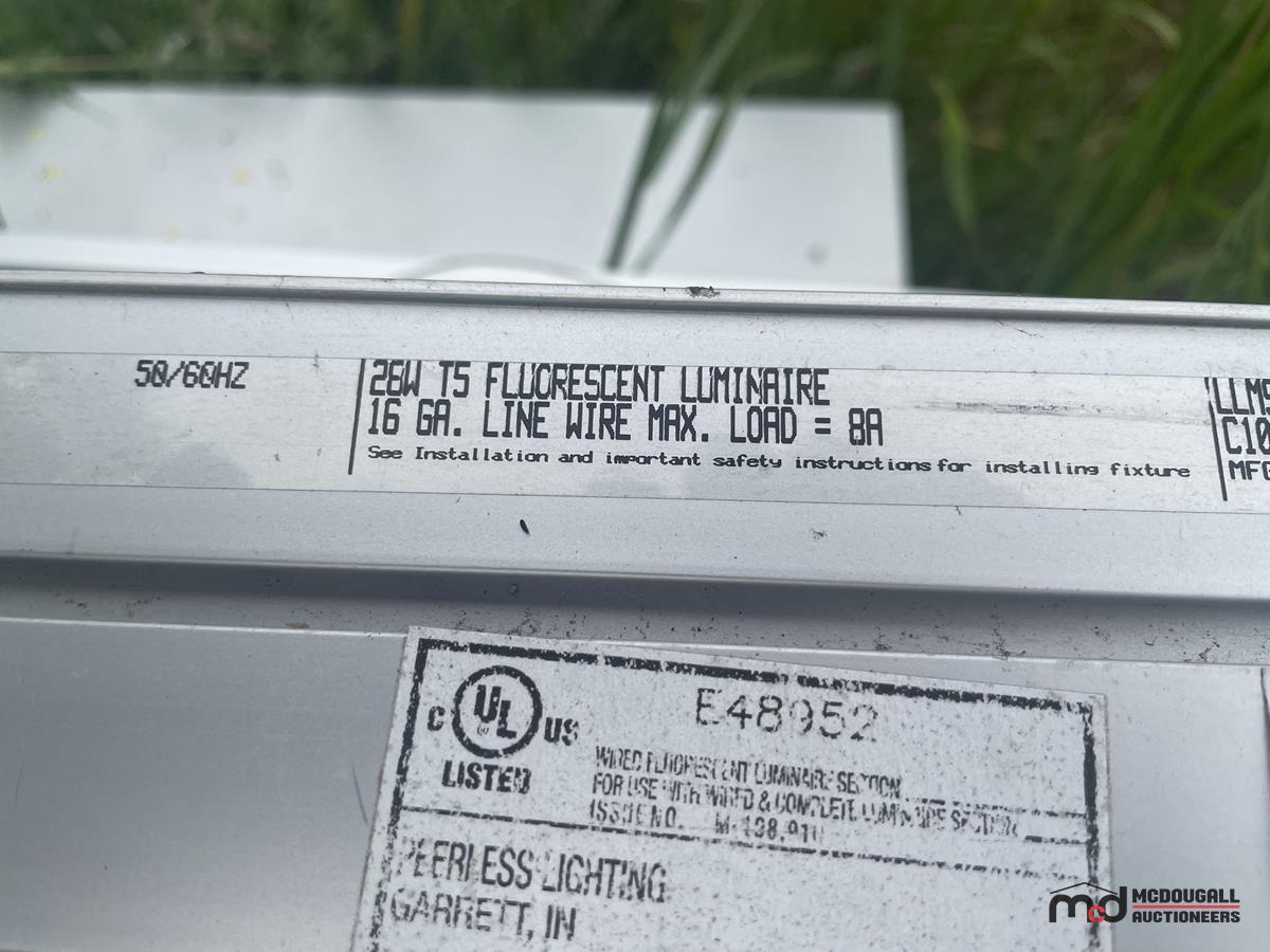 Fluorescent Light Fixtures