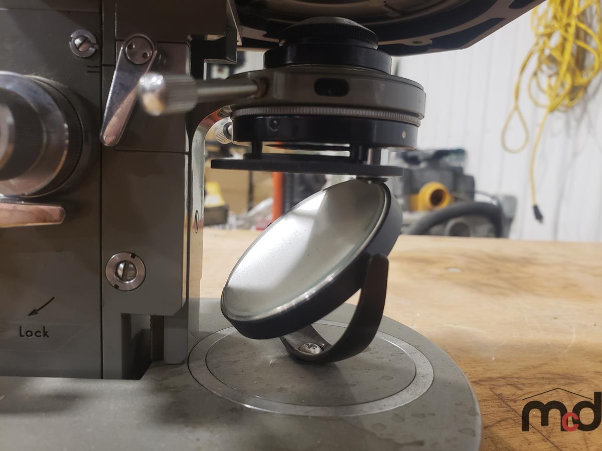 Polarizing Microscope