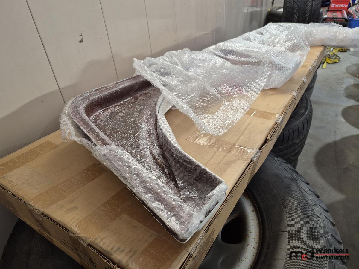 Universal Camper Fenders