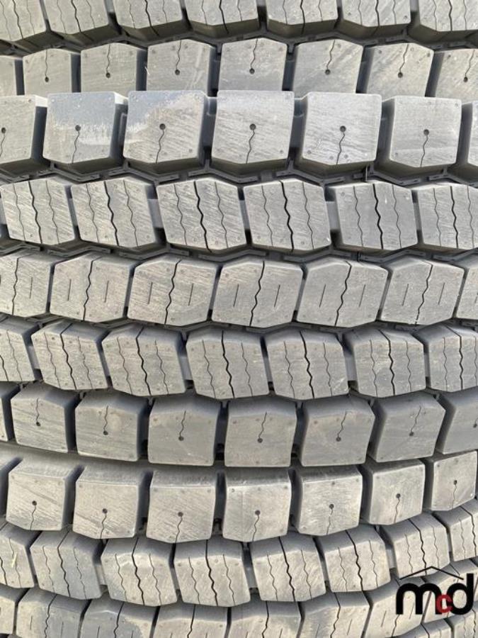 (8) Apollo Endu Combi RD (11R22.5-16PR)