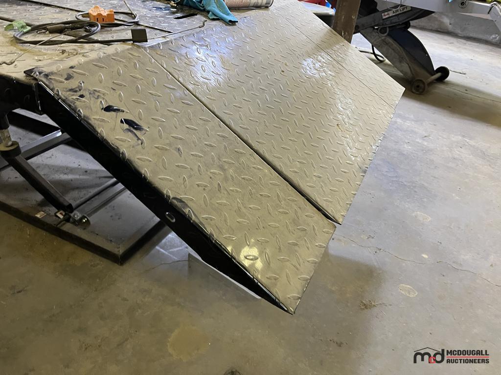 Lift Table (8'x4') w/ Ramp