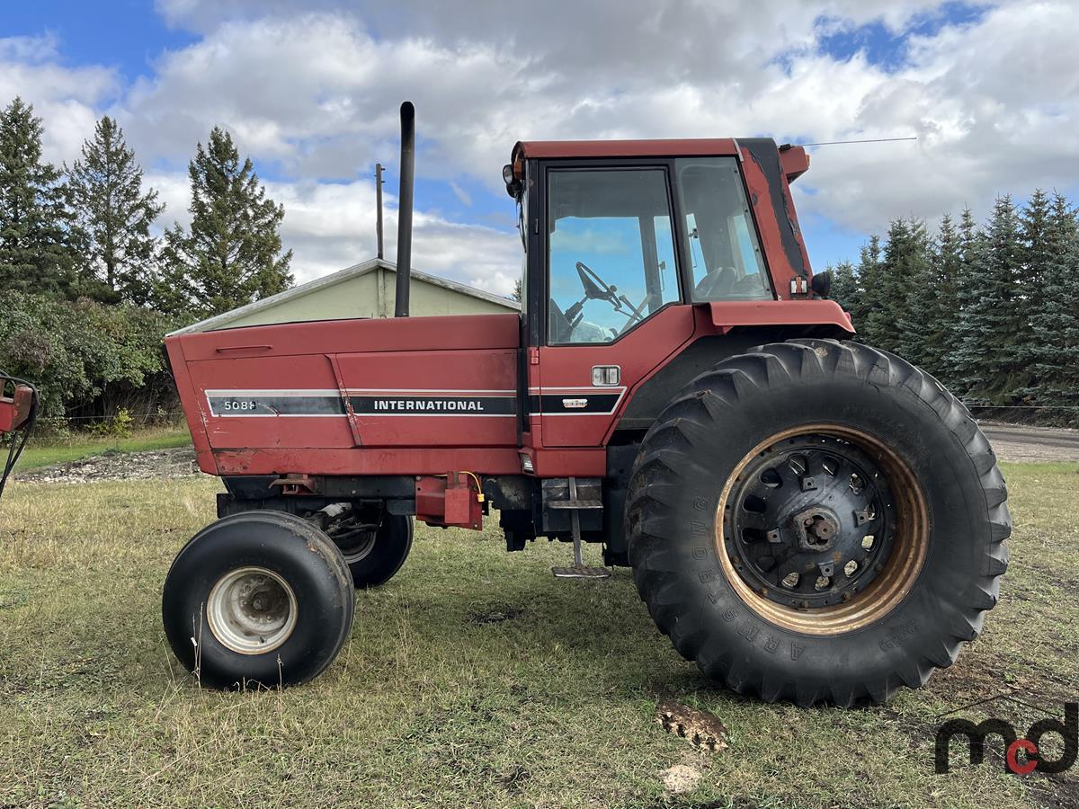 1983 Case International 5088 Tractor