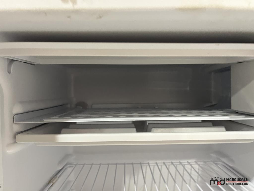 Hamilton Beach Mini Fridge and RCA Microwave