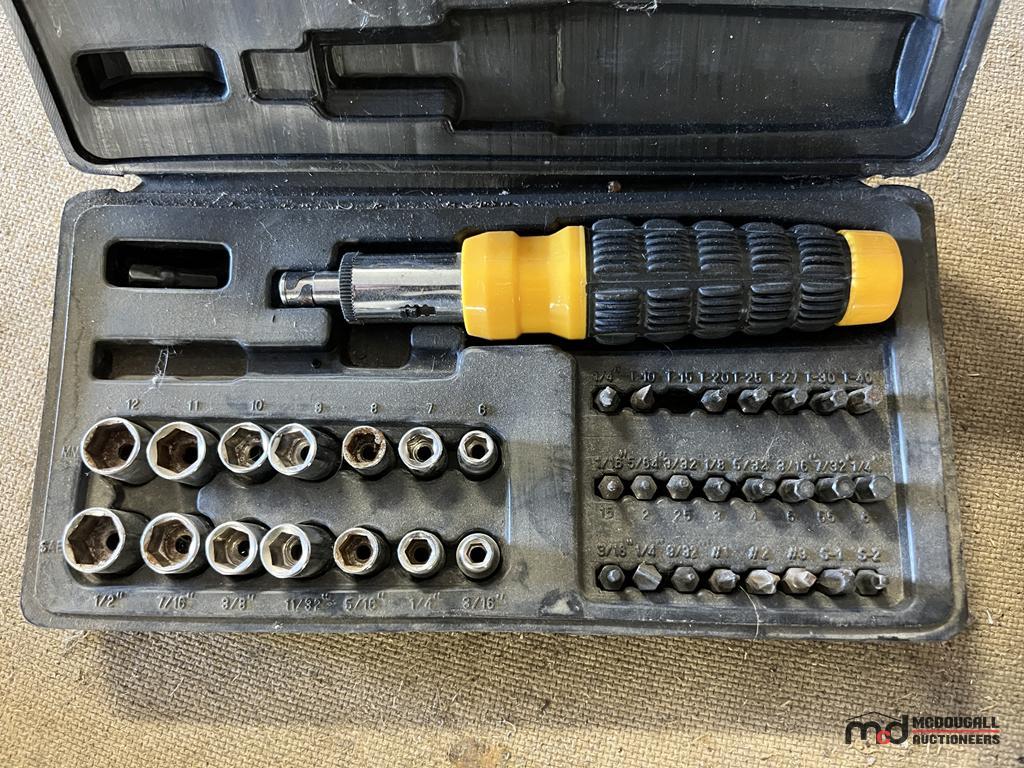 Assorted Socket Set