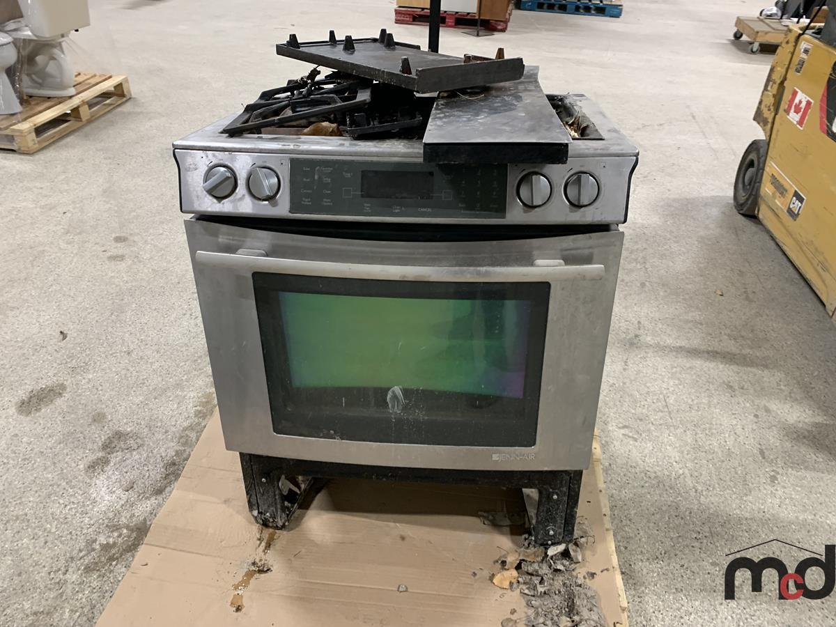 Jenn-Air Stove (Damaged)