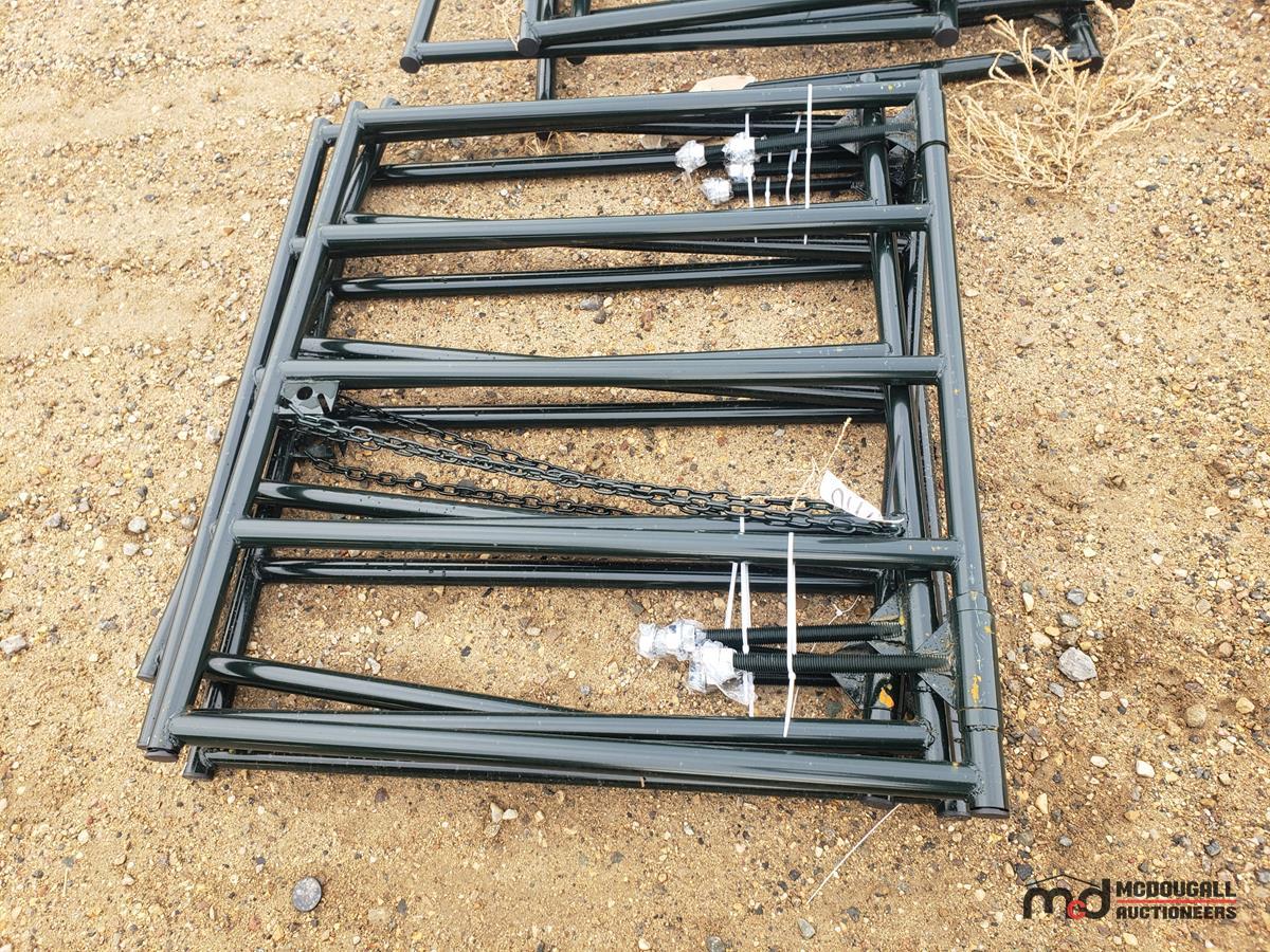 (4) 4' Ranch Gates w/ 1-5/8'' Tubing